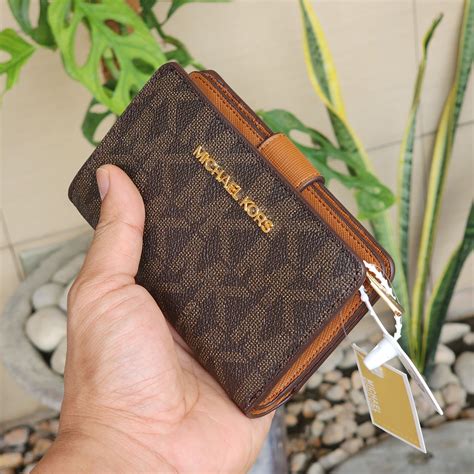 michael kors large quilted wallet|Michael Kors bifold wallet women's.